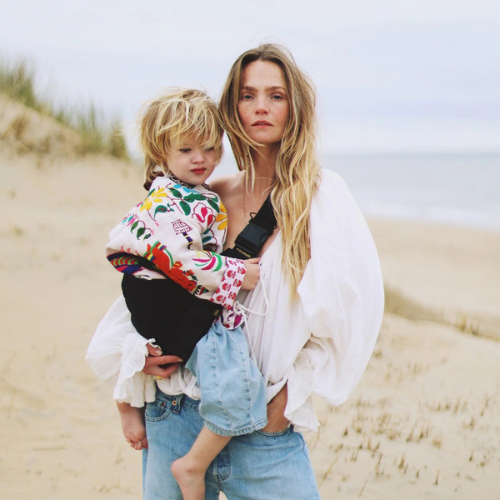 Lunella™ – Innovative Toddler Carrier